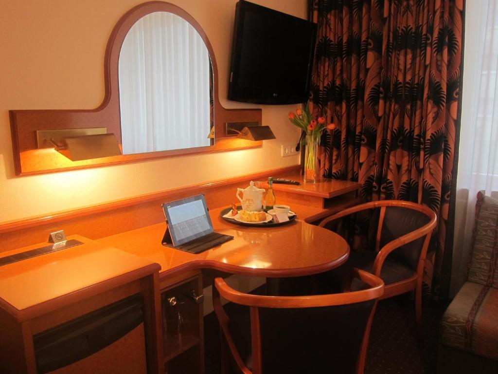 Hotel Atrium Берлин Номер фото